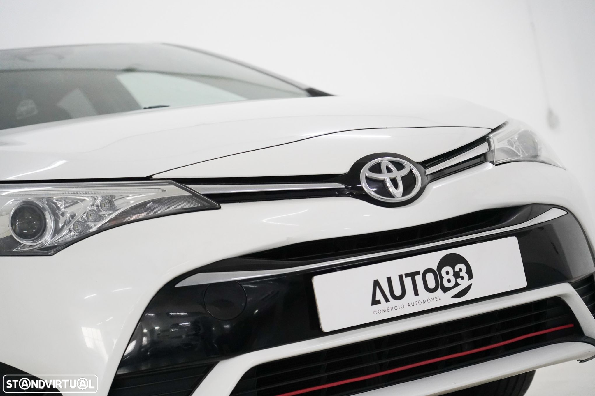 Toyota Avensis - 14
