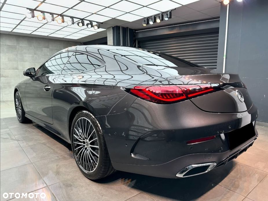 Mercedes-Benz CLE 300 mHEV 4-Matic AMG Line - 7