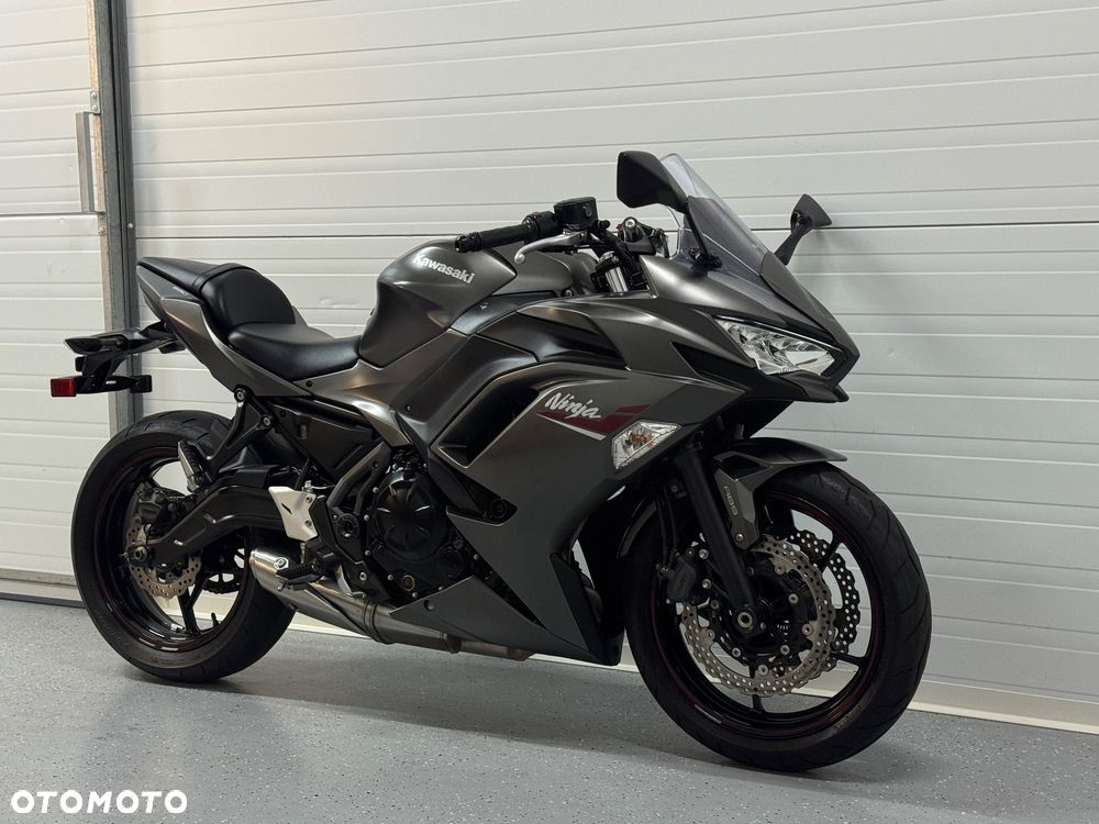 Kawasaki Ninja - 1