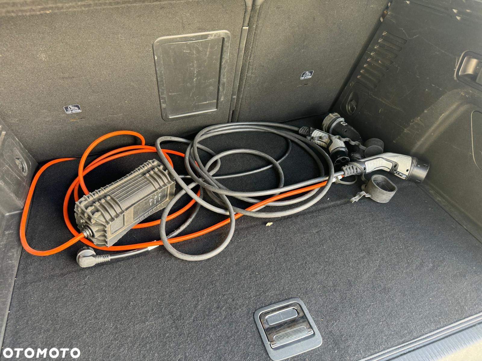 Peugeot 3008 Plug-In Hybrid 225 e-EAT8 GT - 20