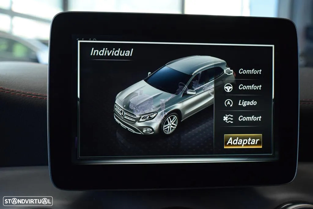Mercedes-Benz GLA 220 d AMG Line - 34