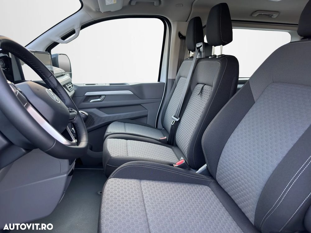 Volkswagen Caravelle - 11