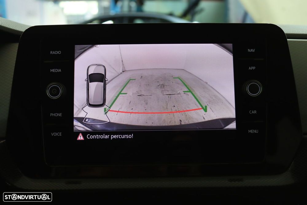 VW T-Cross 1.0 TSI Urban DSG - 15