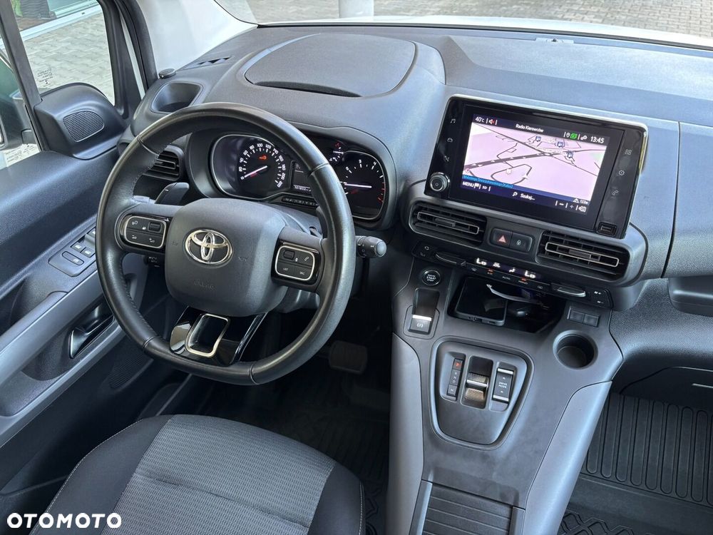 Toyota Proace City Verso 1.2 D-4T Family - 27