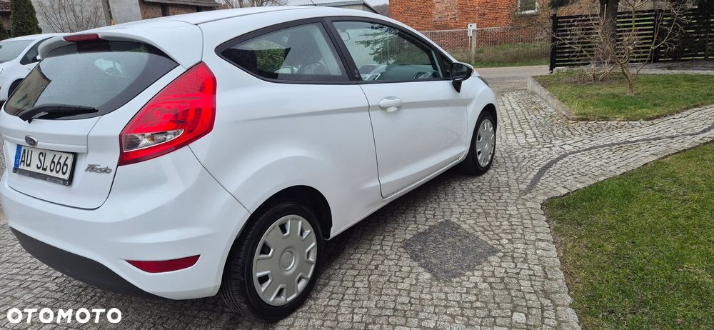 Ford Fiesta 1.25 Champions Edition - 8