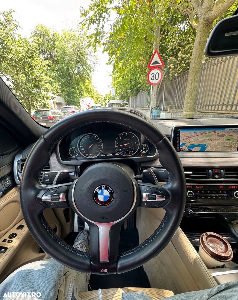 BMW X6 M M50d - 13