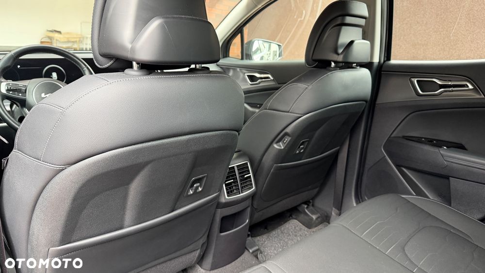 Kia Sportage 1.6 T-GDI MHEV Business Line 2WD DCT - 22