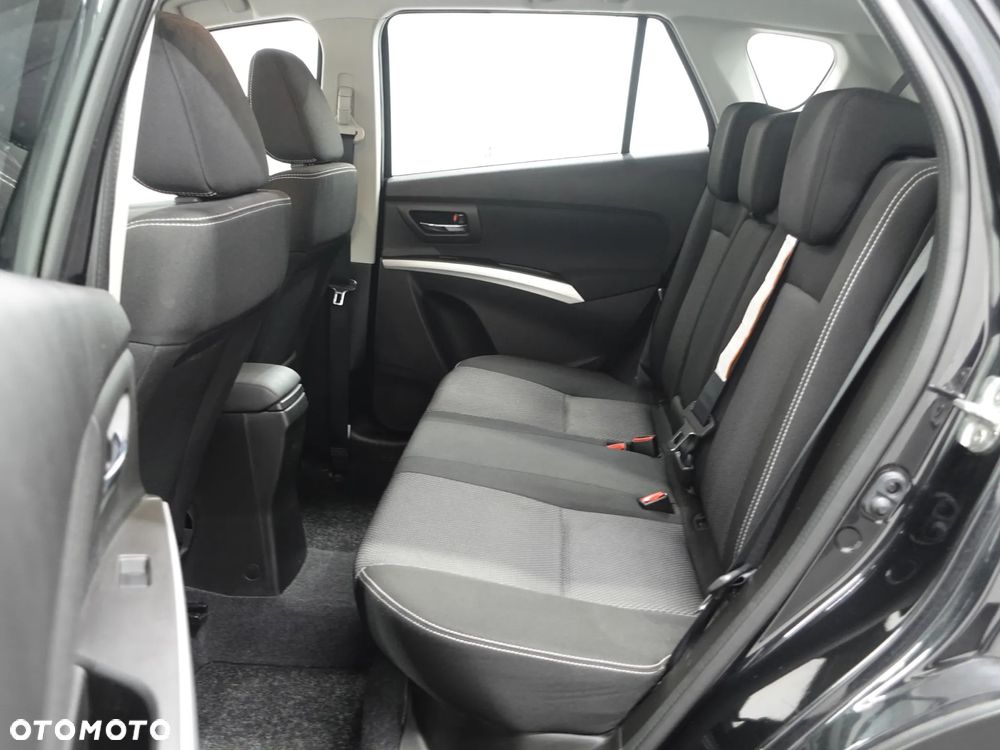 Suzuki SX4 S-Cross 1.6 VVT 4x2 Comfort - 23