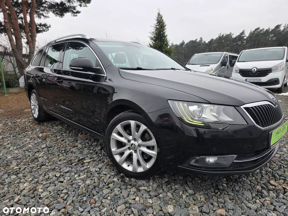 Skoda Superb 2.0 TDI Ambition Outdoor DSG - 9