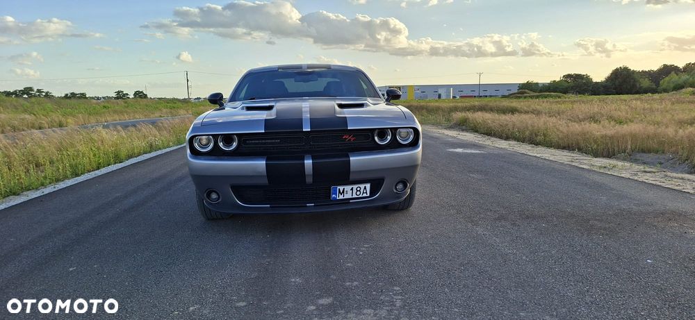 Dodge Challenger 5.7 R/T - 1