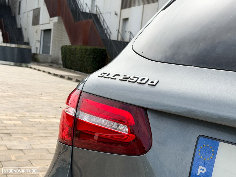 Mercedes-Benz GLC 250 d AMG Line 4-Matic - 22