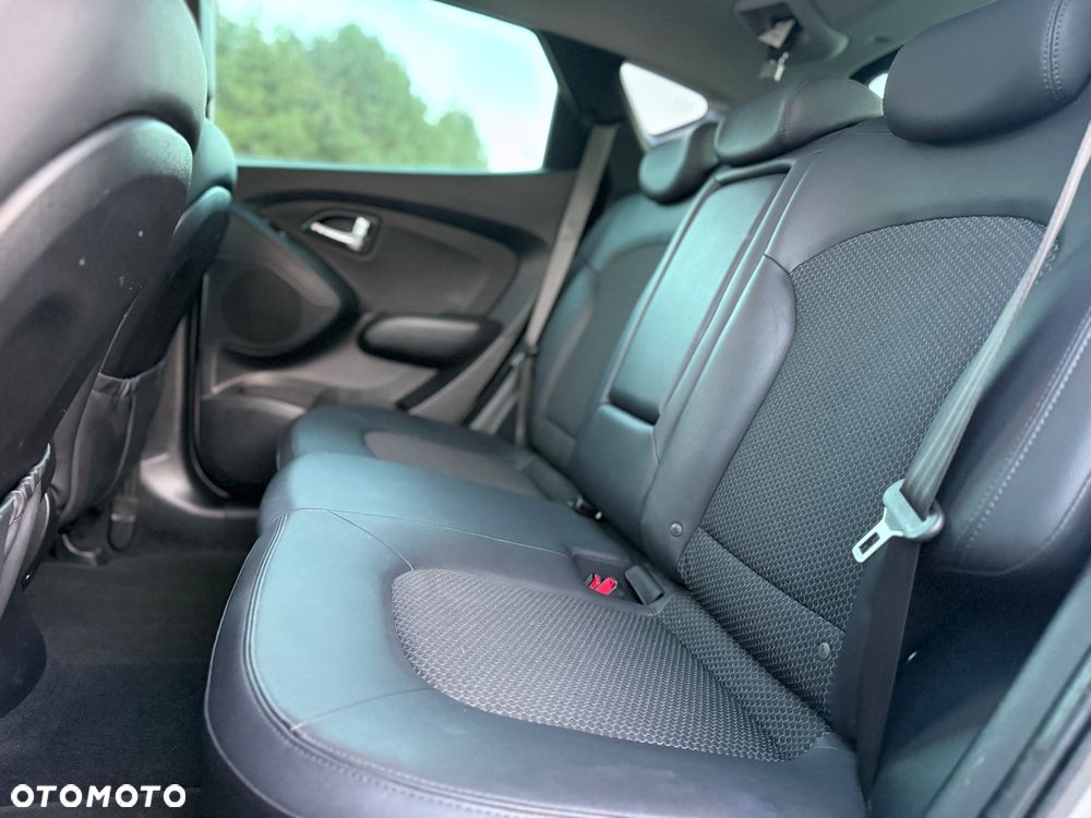 Hyundai ix35 2.0 CRDi Premium 4WD - 18