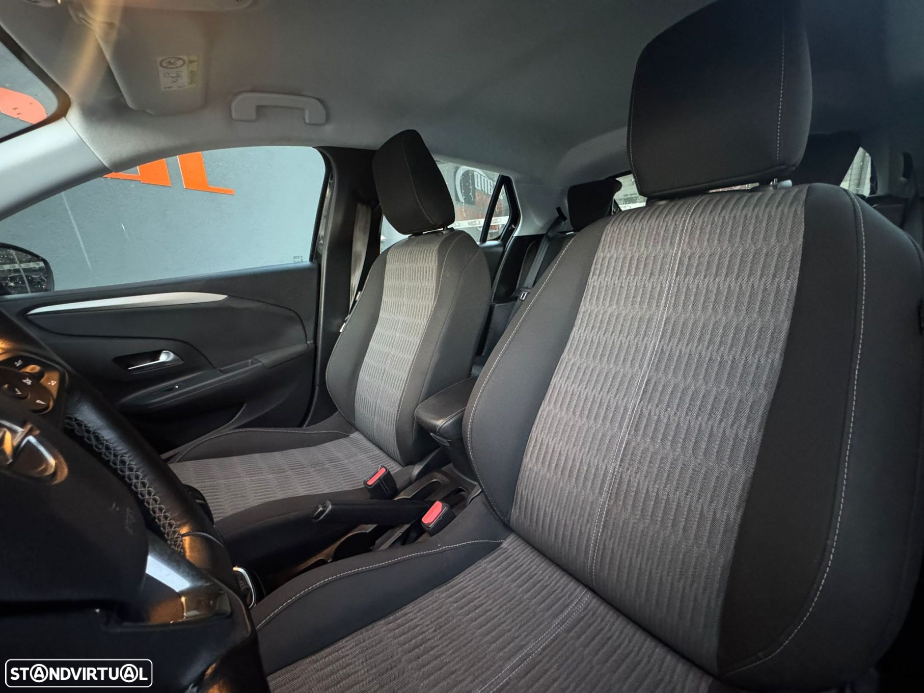 Opel Corsa 1.2 Business - 15