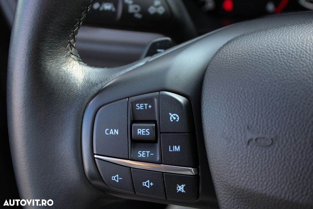 Ford Focus - 17