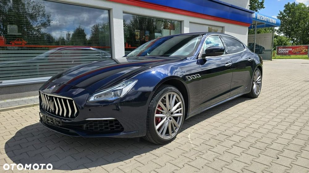 Maserati Quattroporte - 3