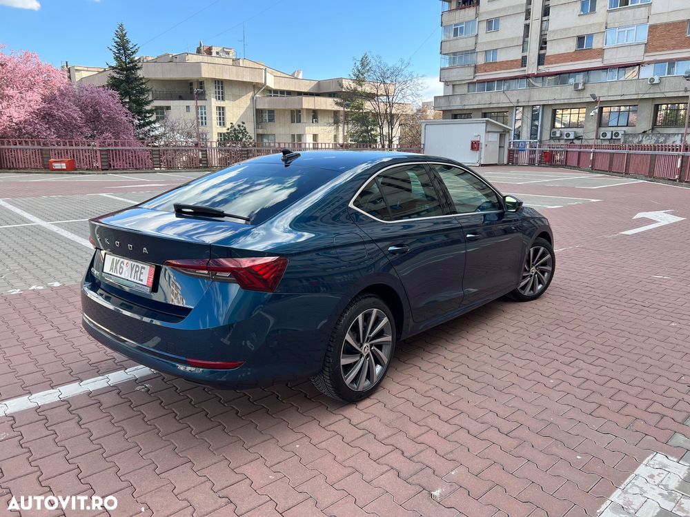 Skoda Octavia 2.0 TDI DSG Sport Edition - 2