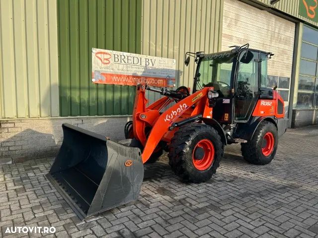 Kubota R082 - 4