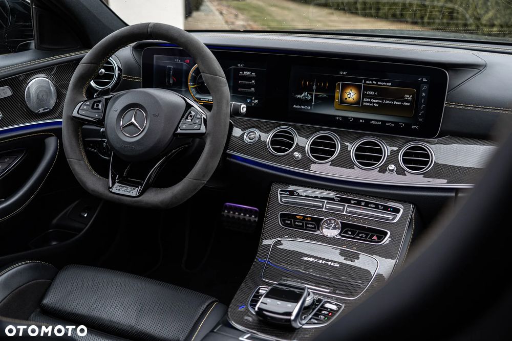 Mercedes-Benz Klasa E AMG 63 S 4-Matic+ - 37