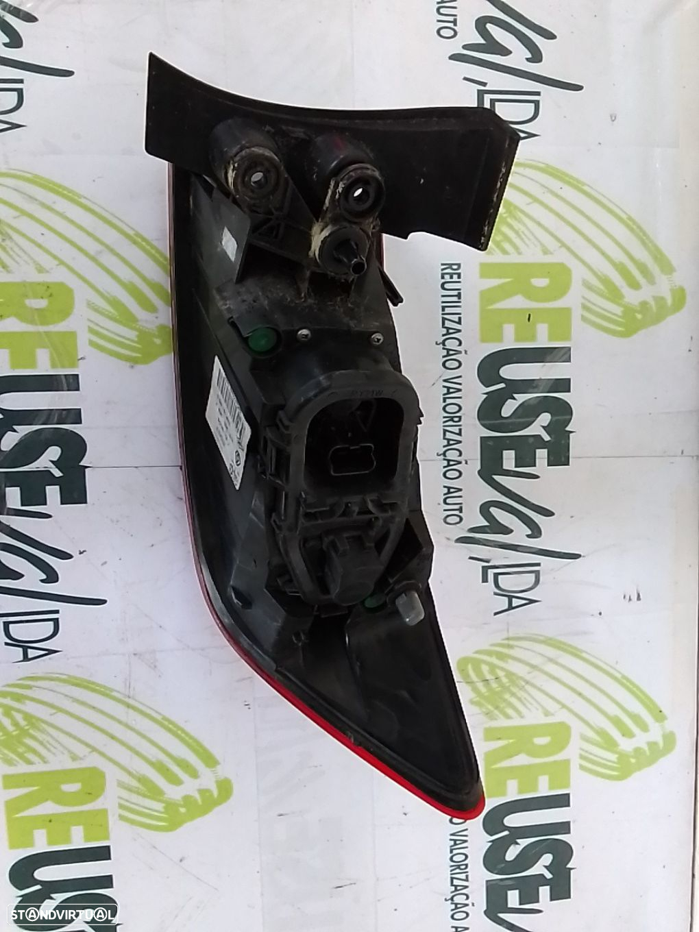 Farolim Stop Esq Renault Clio Iv (Bh_) - 2