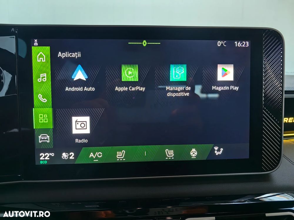 Renault 4 E-Tech 52 kWh Iconic - 21