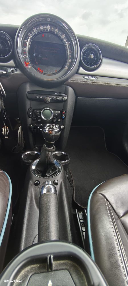 MINI Cabrio Cooper S - 8