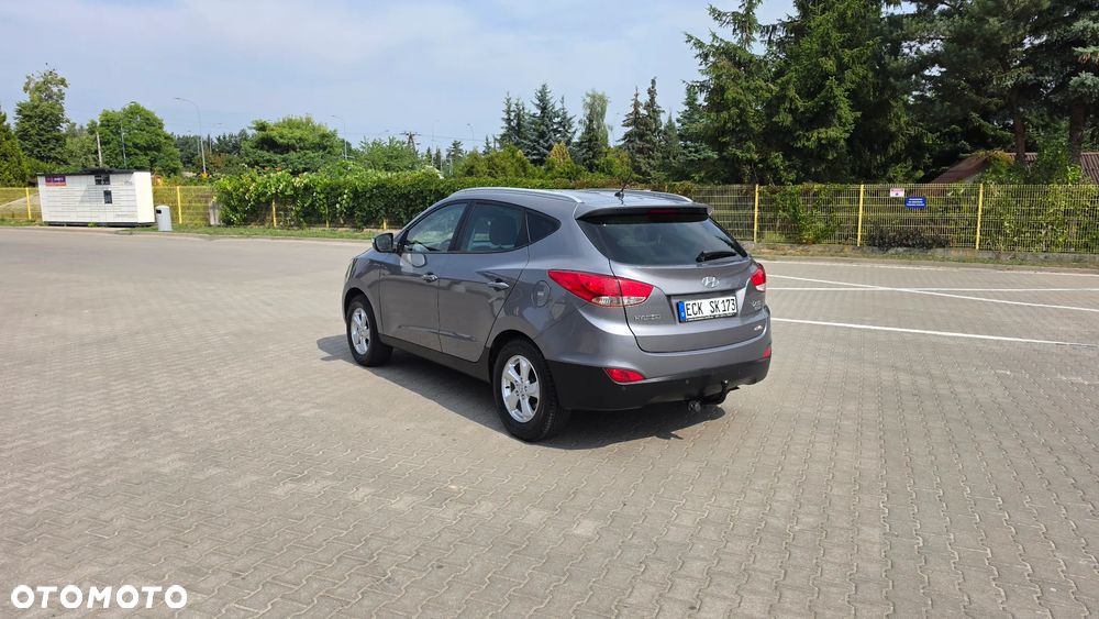 Hyundai ix35 2.0 CRDi 4WD Premium - 4
