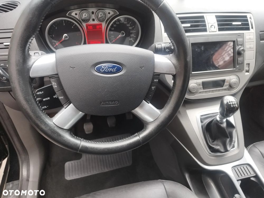 Ford Kuga 2.0 TDCi Titanium - 16