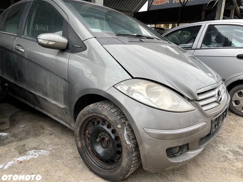Drzwi przód tył prawe lewe Mercedes A W169 748 - 2