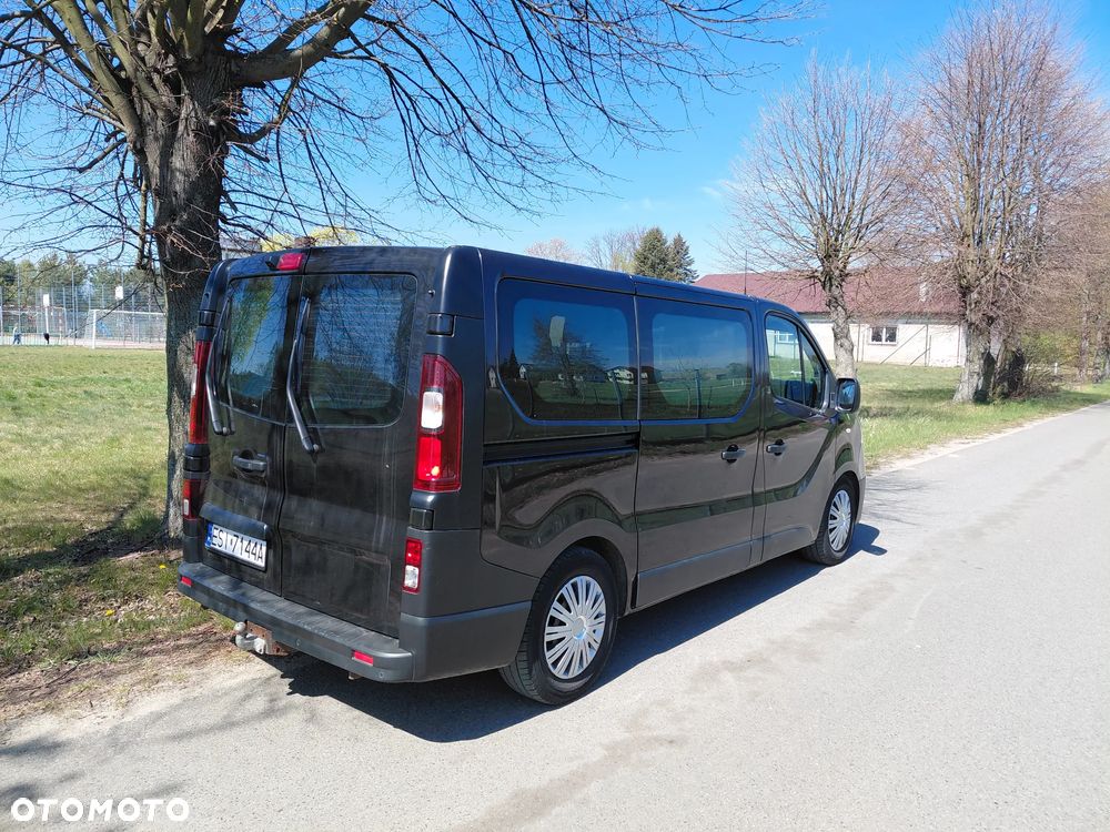 Renault Trafic - 12