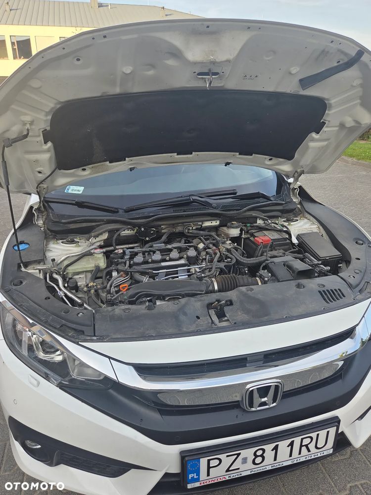 Honda Civic 1.5 T Prestige (Navi) - 10