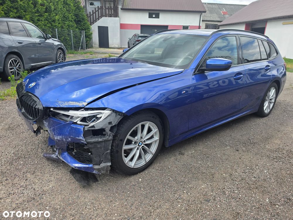 BMW Seria 3 320d xDrive M Sport Shadow sport - 2