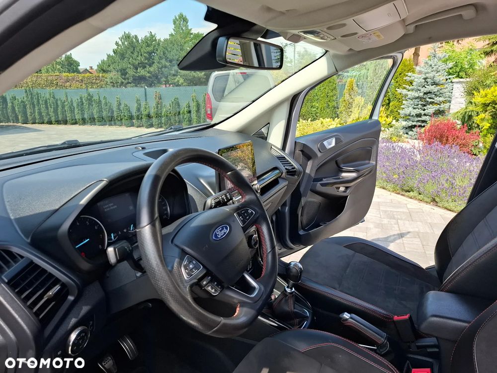 Ford EcoSport 1.0 EcoBoost ST-LINE - 25