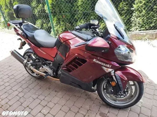Kawasaki GTR - 28