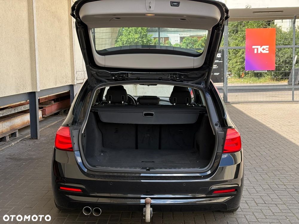 BMW Seria 3 320d MHEV Luxury Line - 10