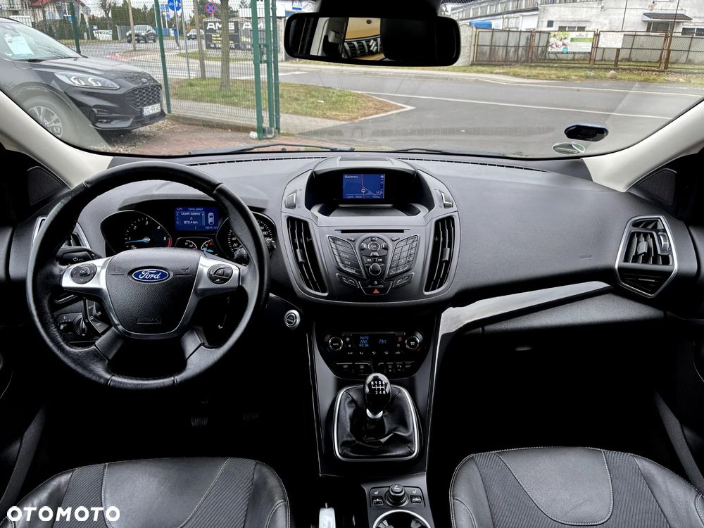 Ford Kuga 2.0 TDCi 4x4 Titanium - 17