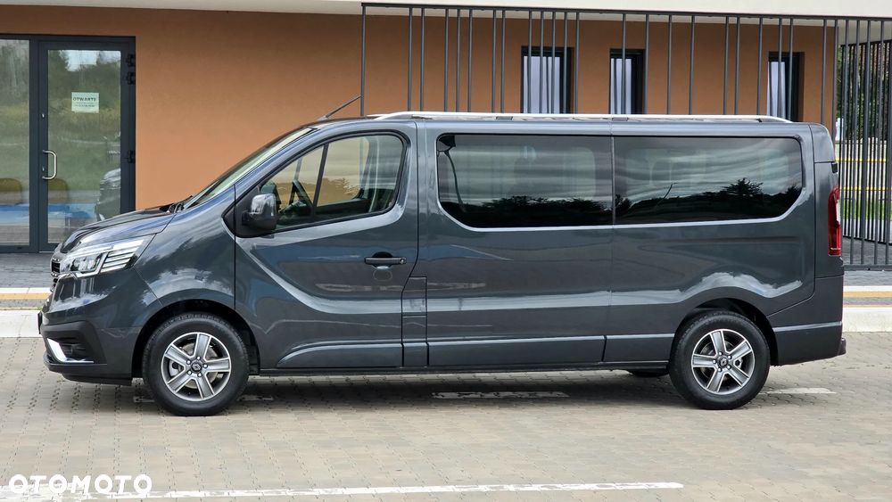 Renault Trafic - 26
