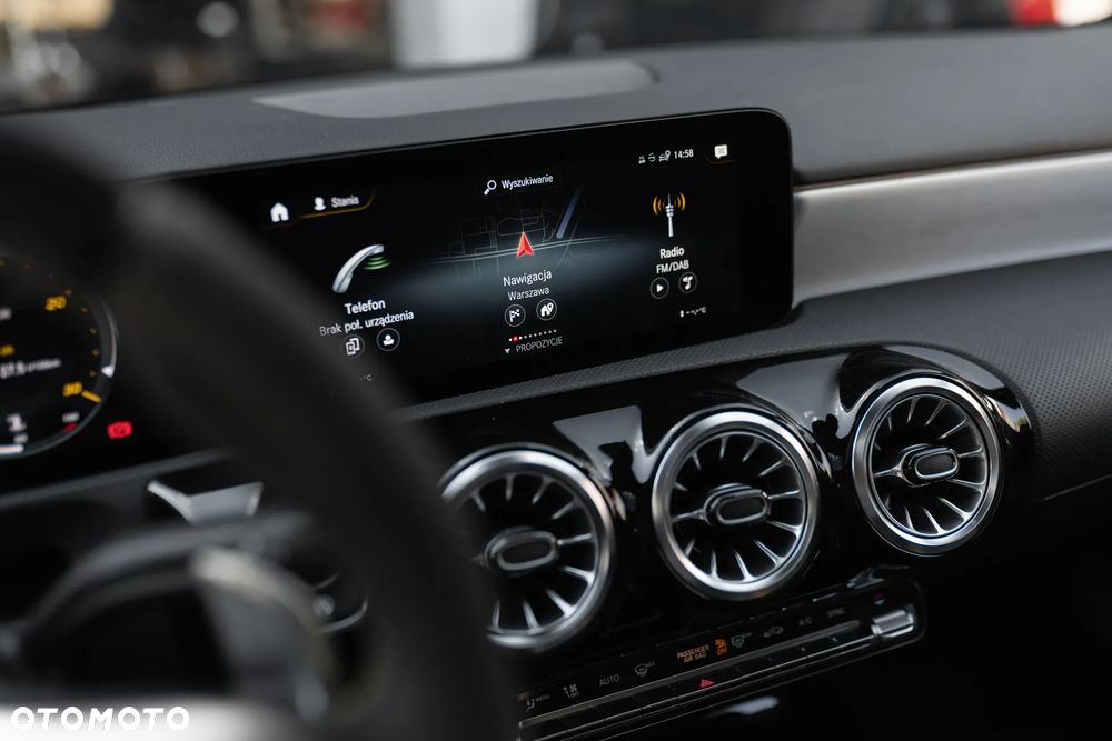Mercedes-Benz Klasa A 45 S AMG 4-Matic 8G-DCT - 23