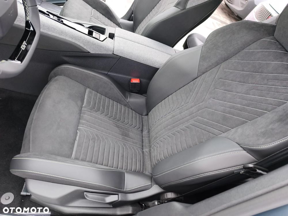 Peugeot 5008 1.6 PHEV 225 GT S e-DCS7 - 22
