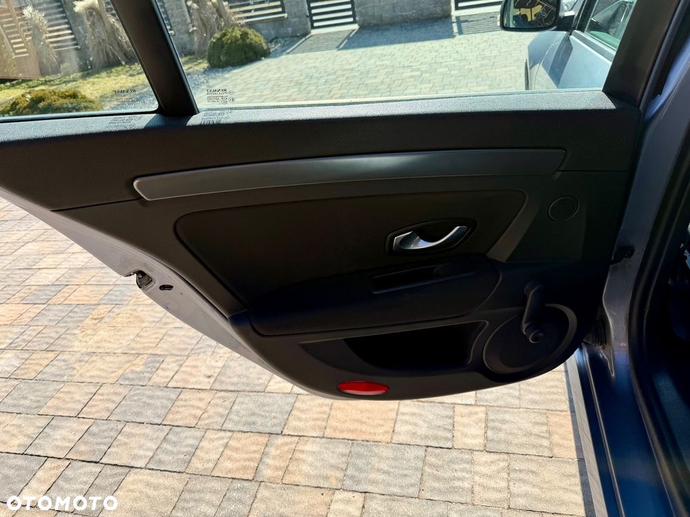 Renault Laguna 2.0 16V Exception - 10