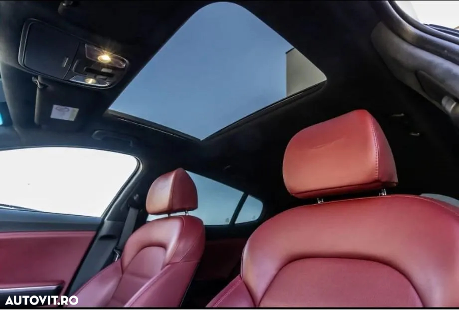 Kia Stinger 3.3 T-GDI 8AT AWD GT - 25