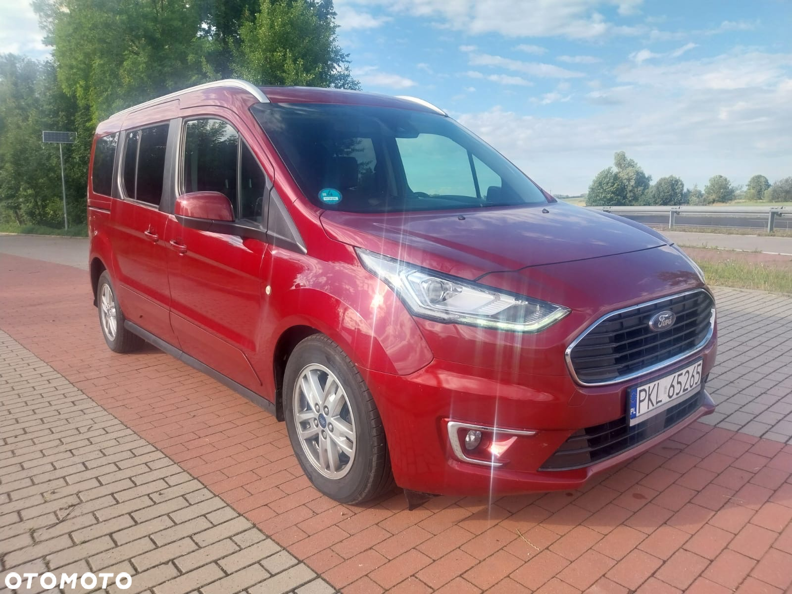 Ford Tourneo Connect - 2