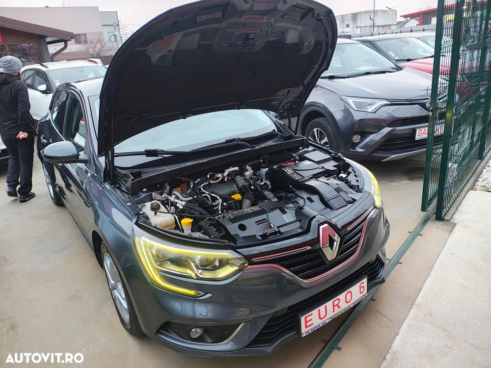 Renault Megane BLUE dCi 115 BUSINESS EDITION - 12