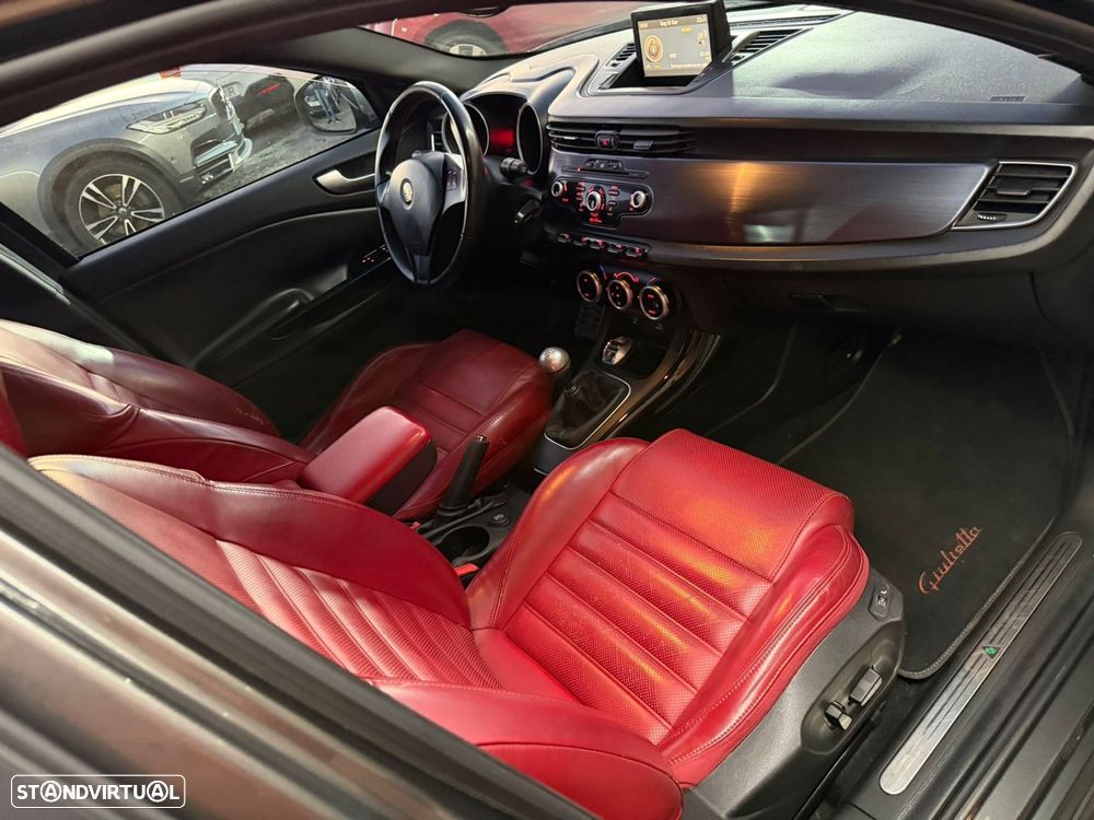 Alfa Romeo Giulietta 1.6 JTDM 16V Business - 6