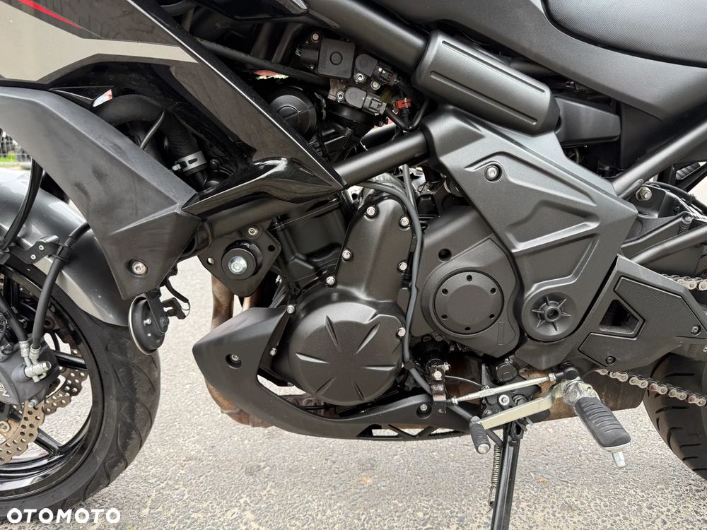 Kawasaki Versys 650 - 16
