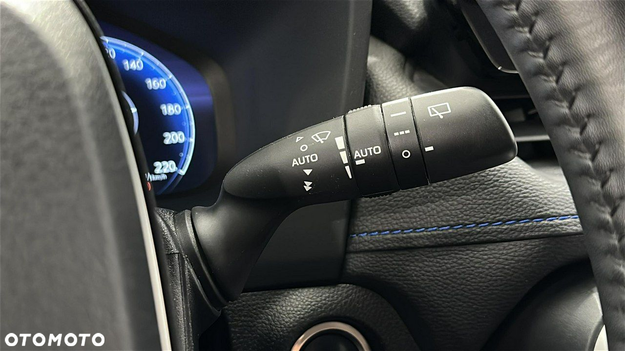 Toyota RAV4 - 24