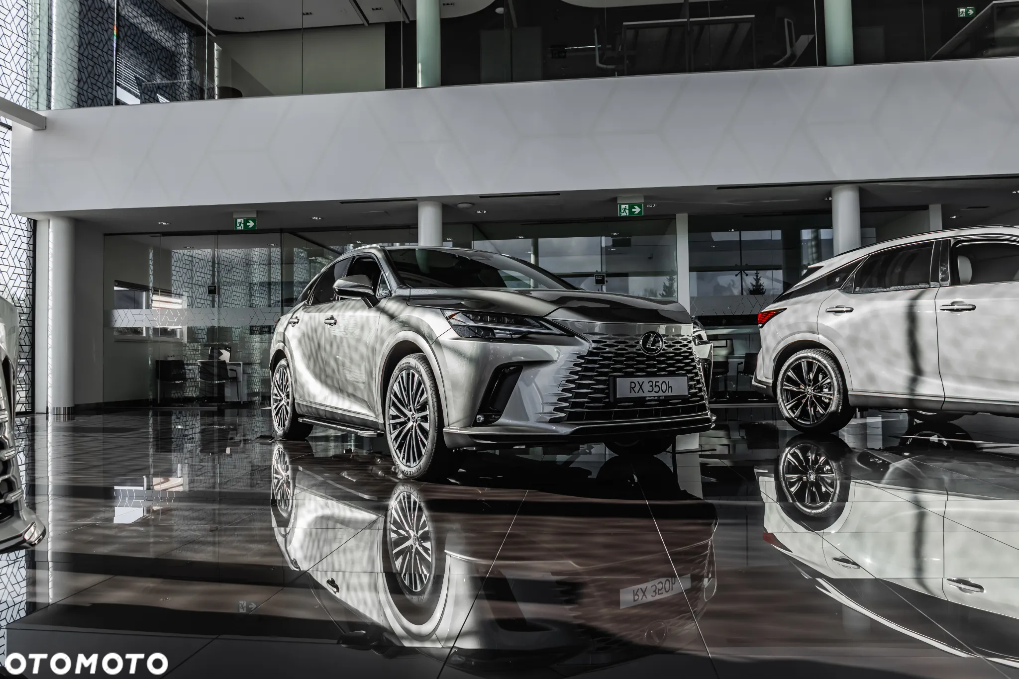 Lexus RX 350h Prestige - 4