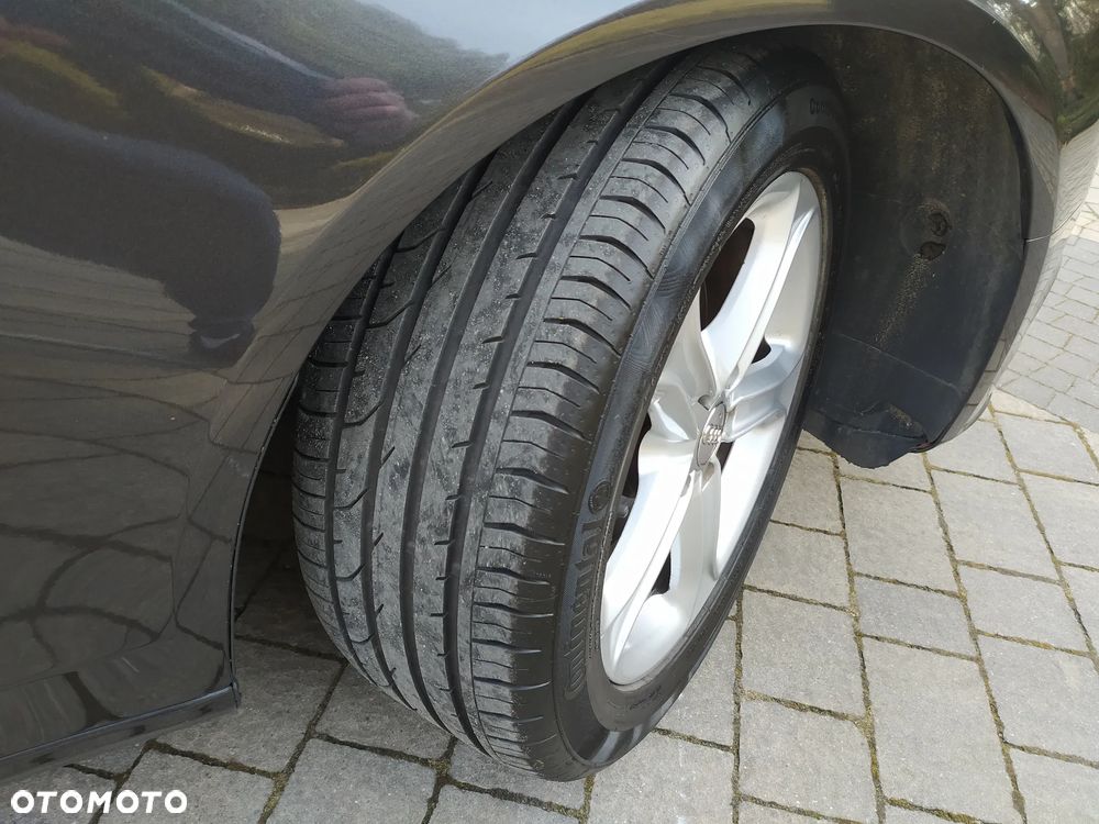 Audi A4 Avant 2.0 TDI e DPF S line Sportpaket - 9