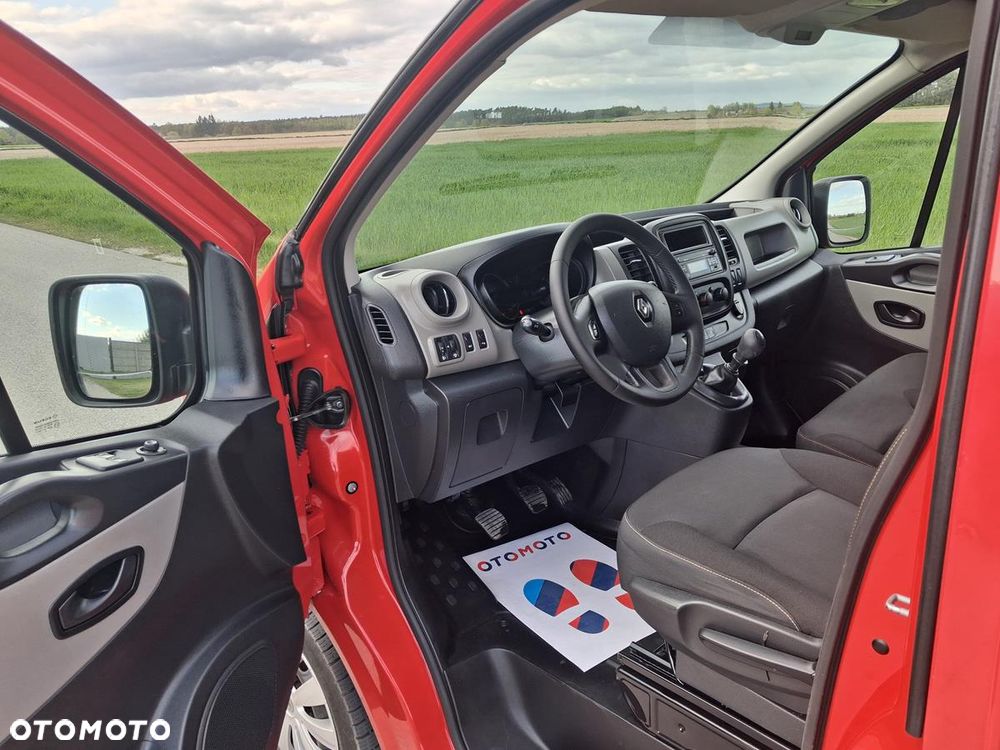 Renault Trafic - 15