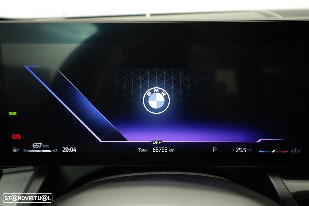 BMW 520 d Pack Desportivo M - 15