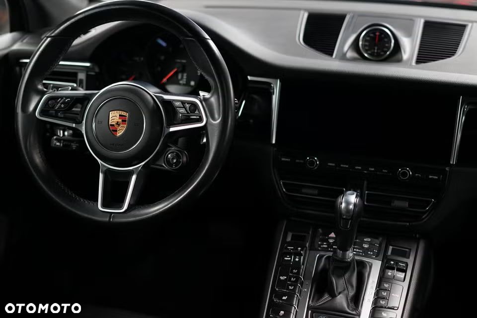 Porsche Macan Standard - 6